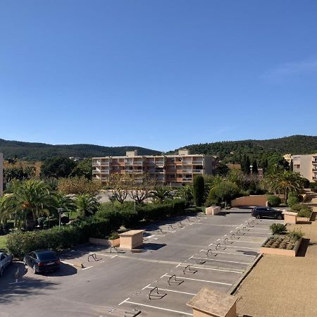 Studio Cabine Les Rives De La Faviere Piscine Et Tennis Les Pieds Dans L'Eau Bormes-les-Mimosas Eksteriør bilde