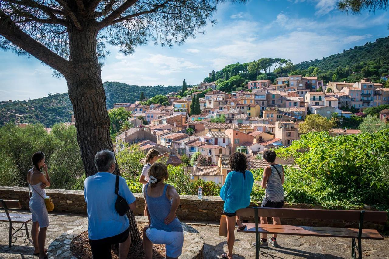 Studio Cabine Les Rives De La Faviere Piscine Et Tennis Les Pieds Dans L'Eau Bormes-les-Mimosas Eksteriør bilde